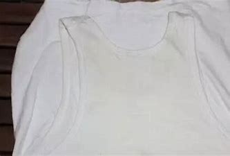 衣服发黄几年了怎样才能洗白#校园分享#