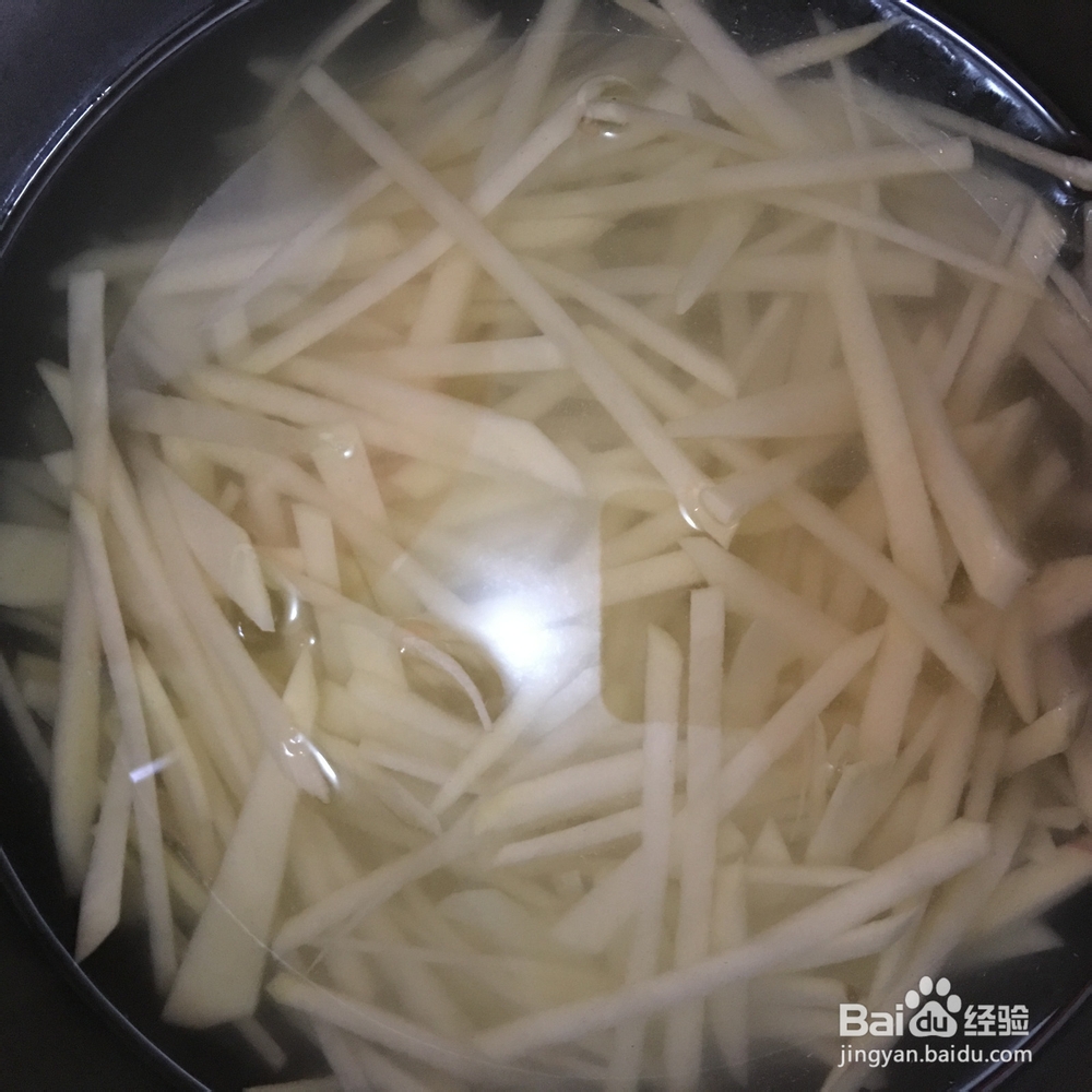 土豆丝焖五花肉