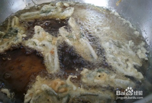 炸香椿鱼是怎么做的？家常教程