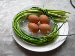 蒜薹炒鸡蛋