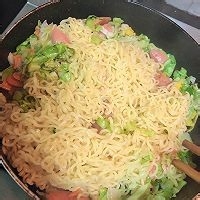 如何做出好吃的芝士泡面