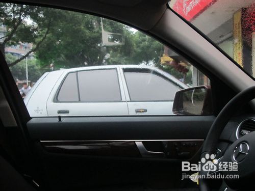 奔驰C200全车3M贴膜|前挡晶锐70+侧后蓝色魔力