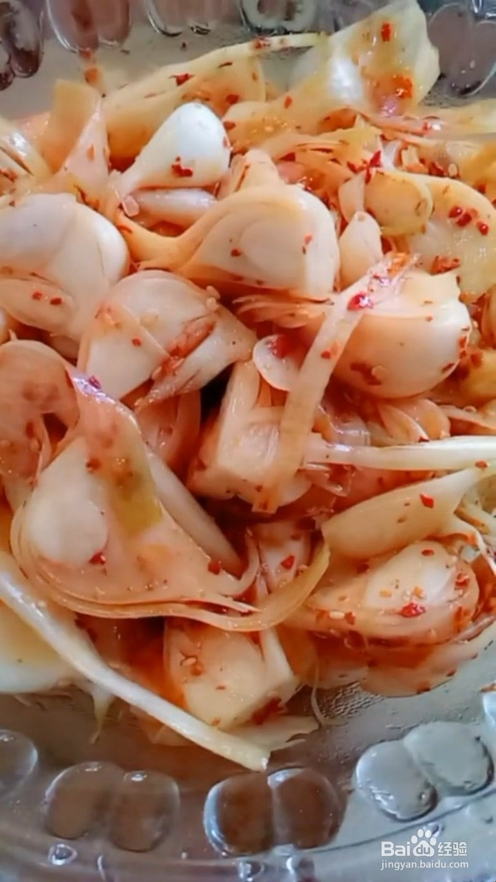 如何腌制美味好吃的咸蒜