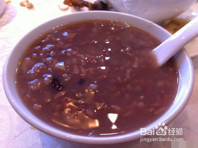 起床后眼睛水肿怎么办