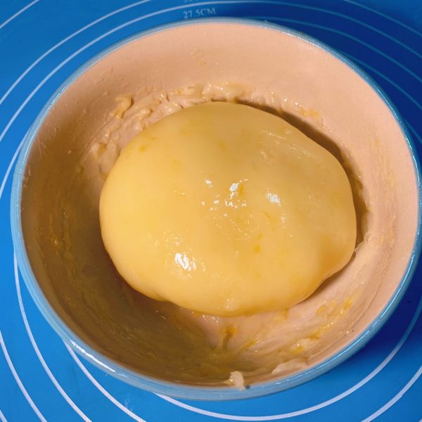 草莓奥利奥雪媚娘