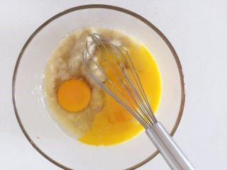 香蕉蓝莓松饼