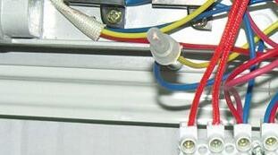 浴霸安装接线教程