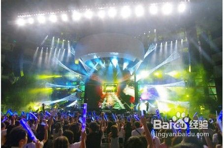 跨年之旅热点多多八大城市上演不一样的风情