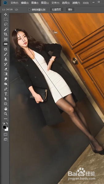 PS如何把照片扶正