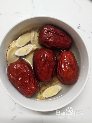 猴头菇炖鸡汤怎么做