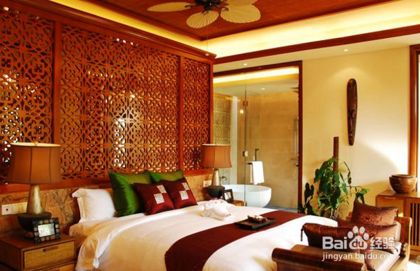 为什么酒店的床尾要放一块布?