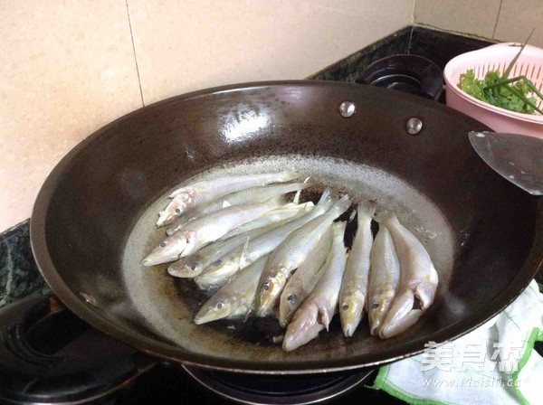 冬菜沙尖鱼的做法