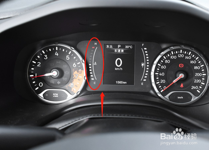 如何参考Jeep自由侠汽车仪表数据