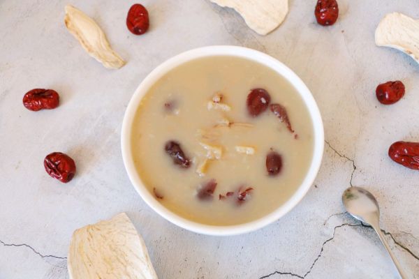 养胃润肠大枣红薯干稀饭