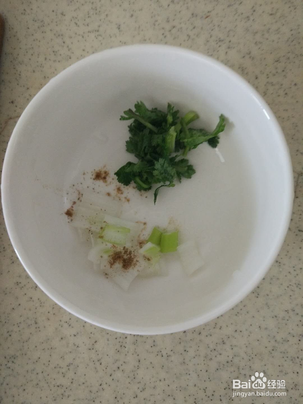 如何做羊肉汤。