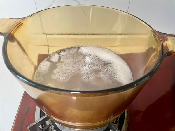 排骨芋艿鸡毛菜汤