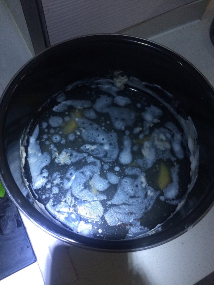 你绝对没吃过的农家美食，农家汆白肉（猪肉炖酸菜）