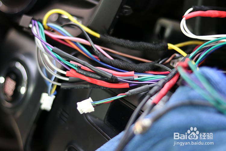 哈尔滨起亚K5汽车音响改装隔音升级案例