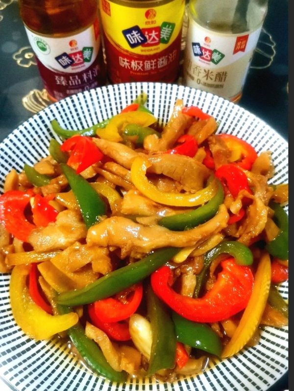 彩椒爆炒猪肚丝