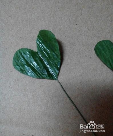 折纸三叶草的折法步骤