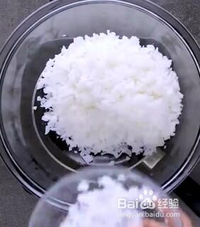 如何制作雪顶咖啡蜡烛?