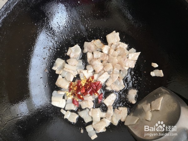 如何做出好吃的荸荠炒五花肉