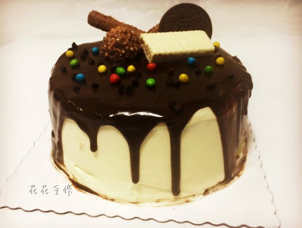 巧克力淋面蛋糕