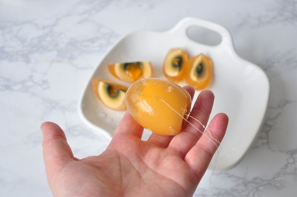 黄金皮蛋拌豆腐