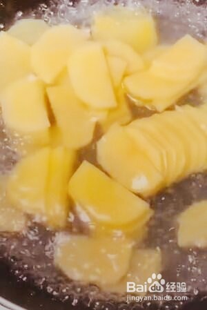 如何做火腿炒土豆片
