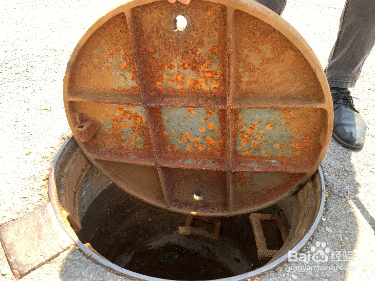 NB-IoT智能井盖监测传感器安装方法