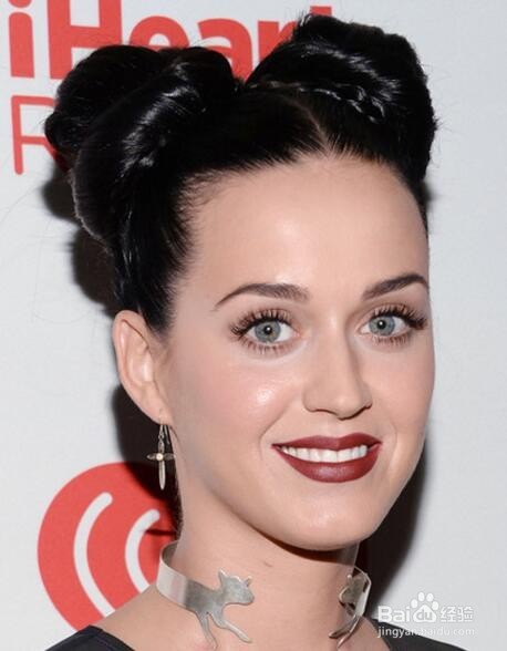 时尚发型一周不重样，看凯蒂佩里怎么做到的