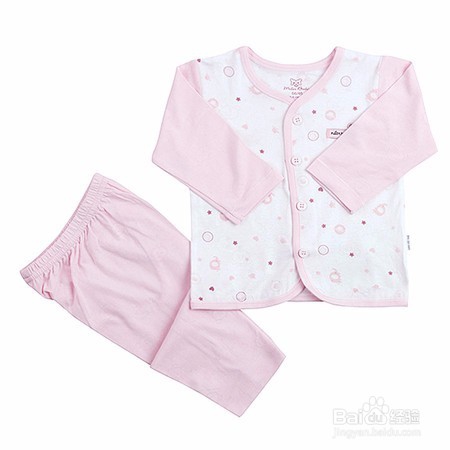 怎样给新生宝宝选择衣服？