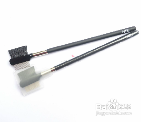 各种彩妆用具的功能及用法