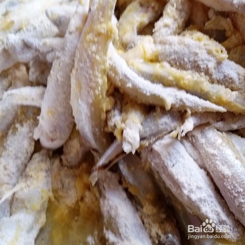 家常菜之油煎小鱼的做法