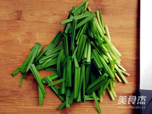 韭菜炒绿豆芽