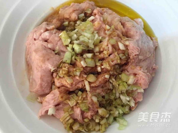 红烧狮子头的做法