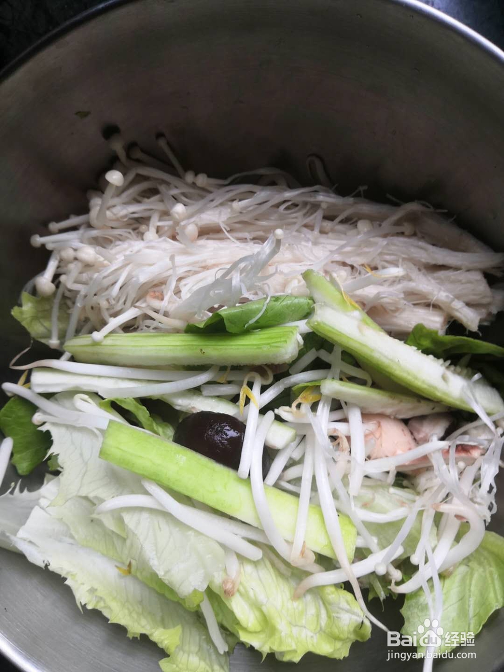 如何煮肉丝荷包蛋面