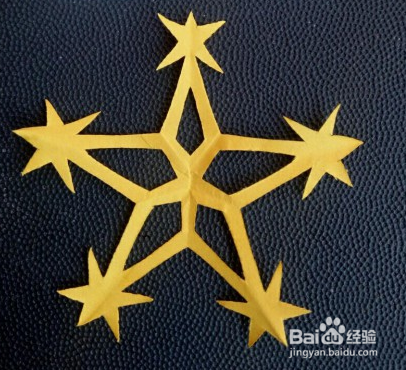 特别五角星剪纸的制作