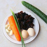 素菜拼炒木耳黄瓜炒鸡蛋