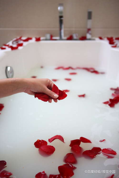 酒店浴缸泡澡怎样消毒