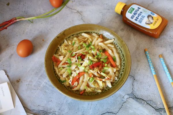 清淡养胃蛋花刀削面