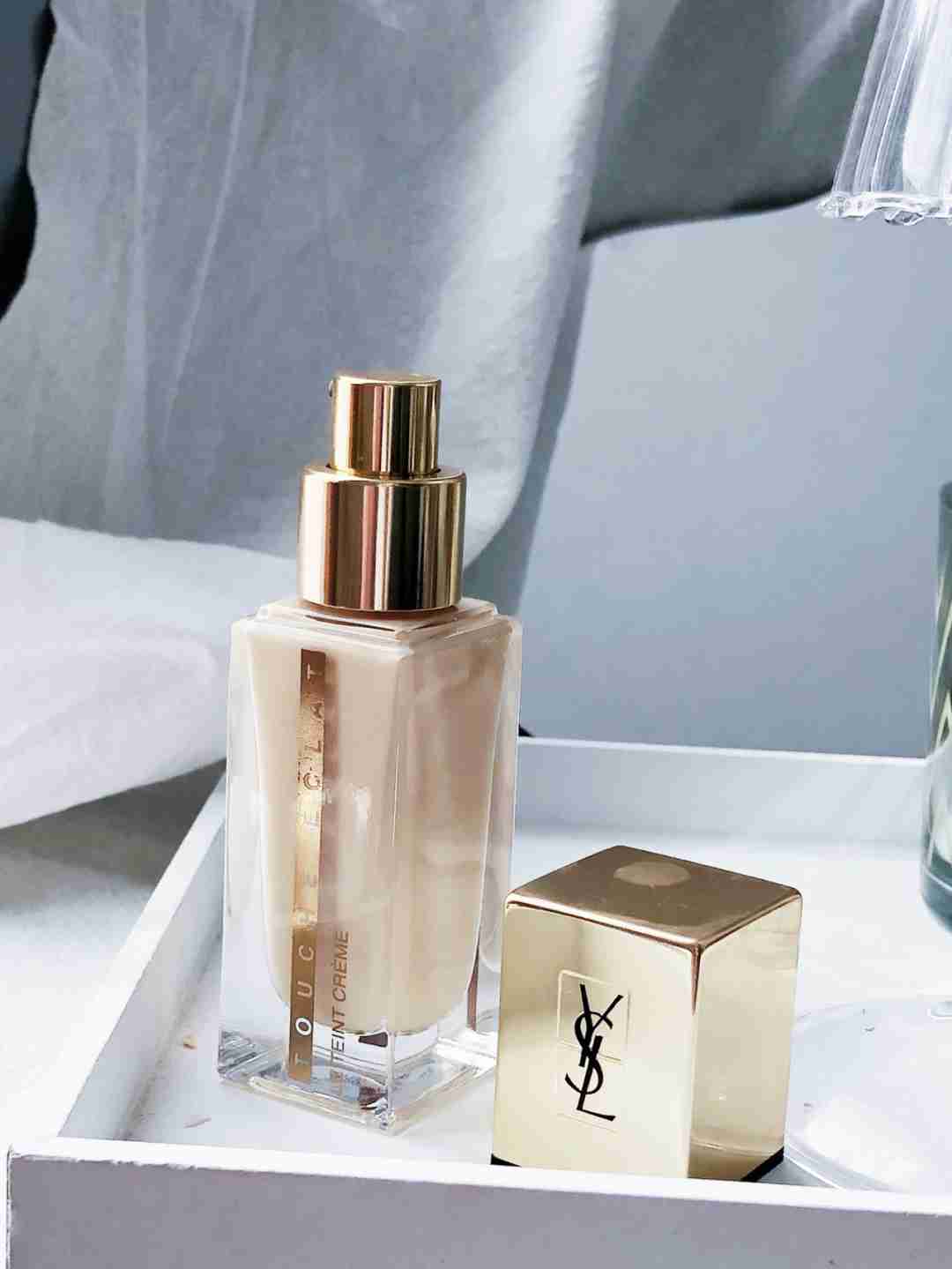 为干皮量身定制款——YSL超模精华粉霜