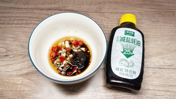 凉拌秋葵低脂白灼秋葵