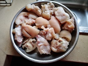香焖猪蹄的做法