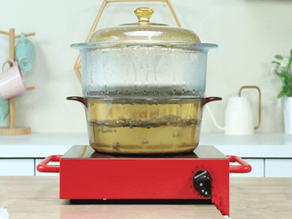 肉馅蛋黄派怎么做?