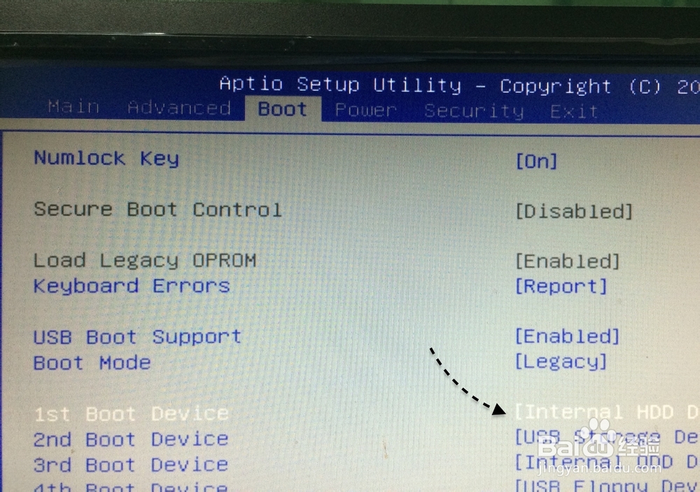 怎么设置光驱优先启动