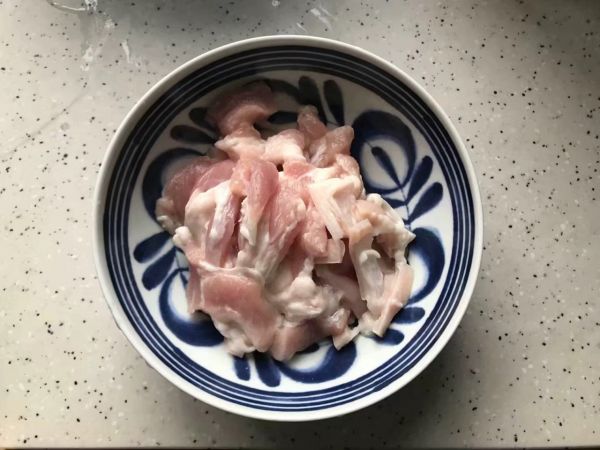 白菜腐皮炖五花肉