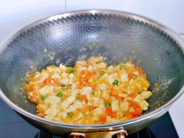 咸蛋黄什锦豆腐