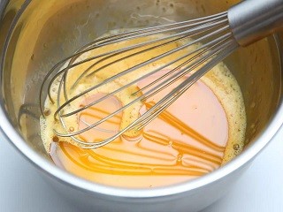 Hello Kitty杯子蛋糕怎么做？