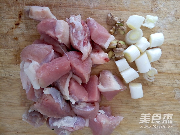 肉丸粉丝汤的做法